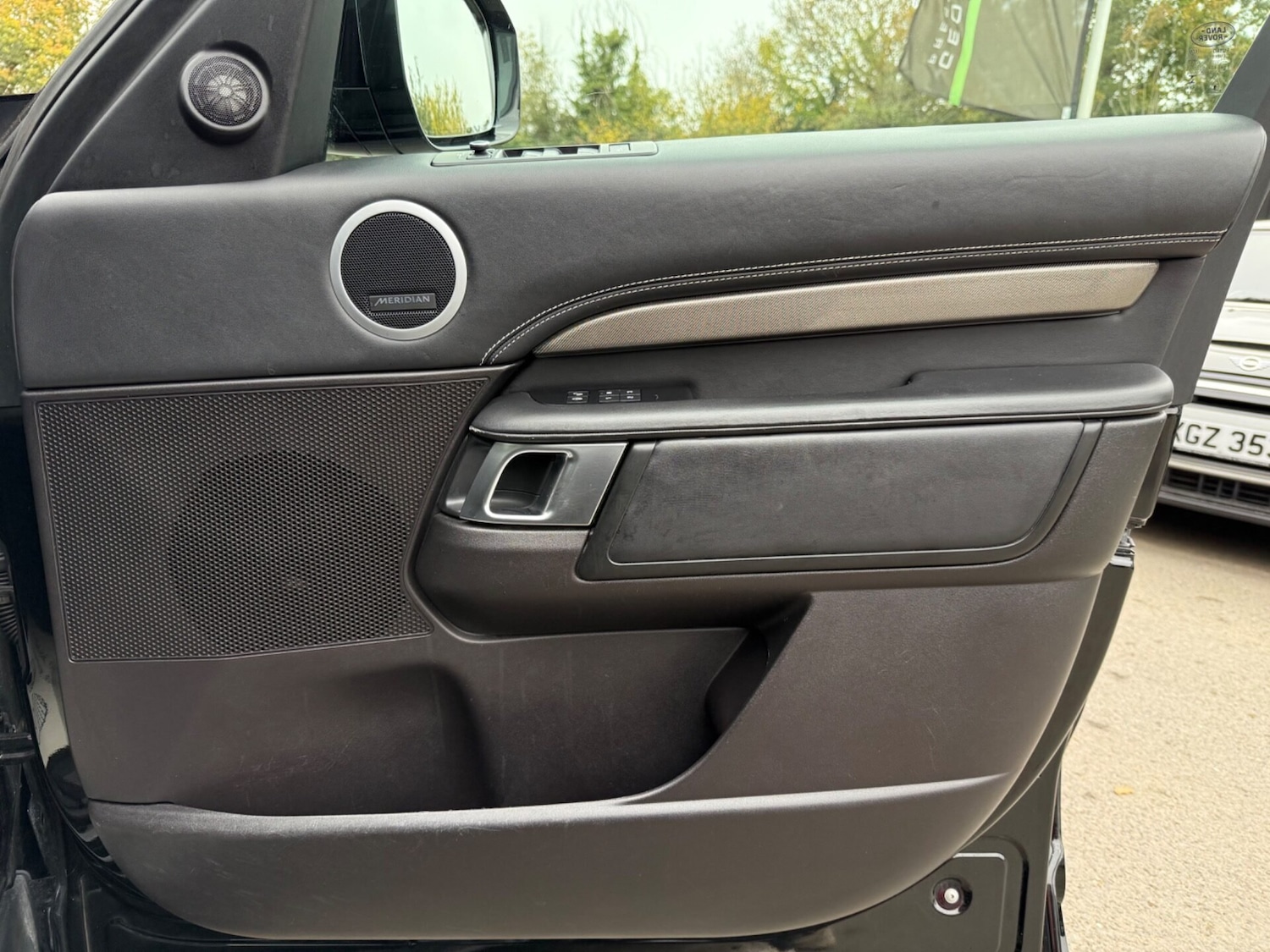 Used Land Rover Discovery 2018 for sale - 76631169: Photo 40