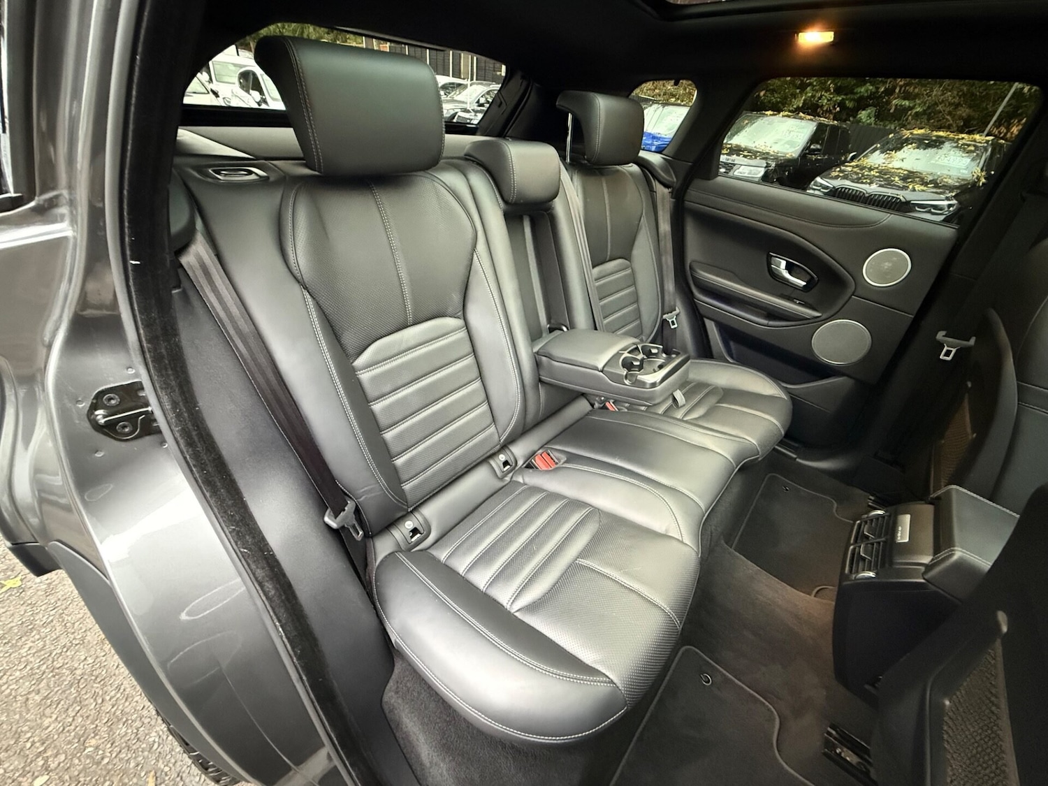 Used Land Rover Range Rover Evoque 2017 for sale - 76352364: Photo 31