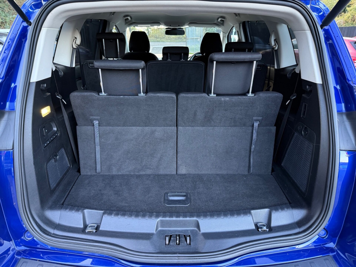 Used Ford S-Max 2015 for sale - 76402053: Photo 40