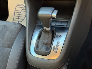 Used Volkswagen Golf 2010 for sale - 78894319: Photo
