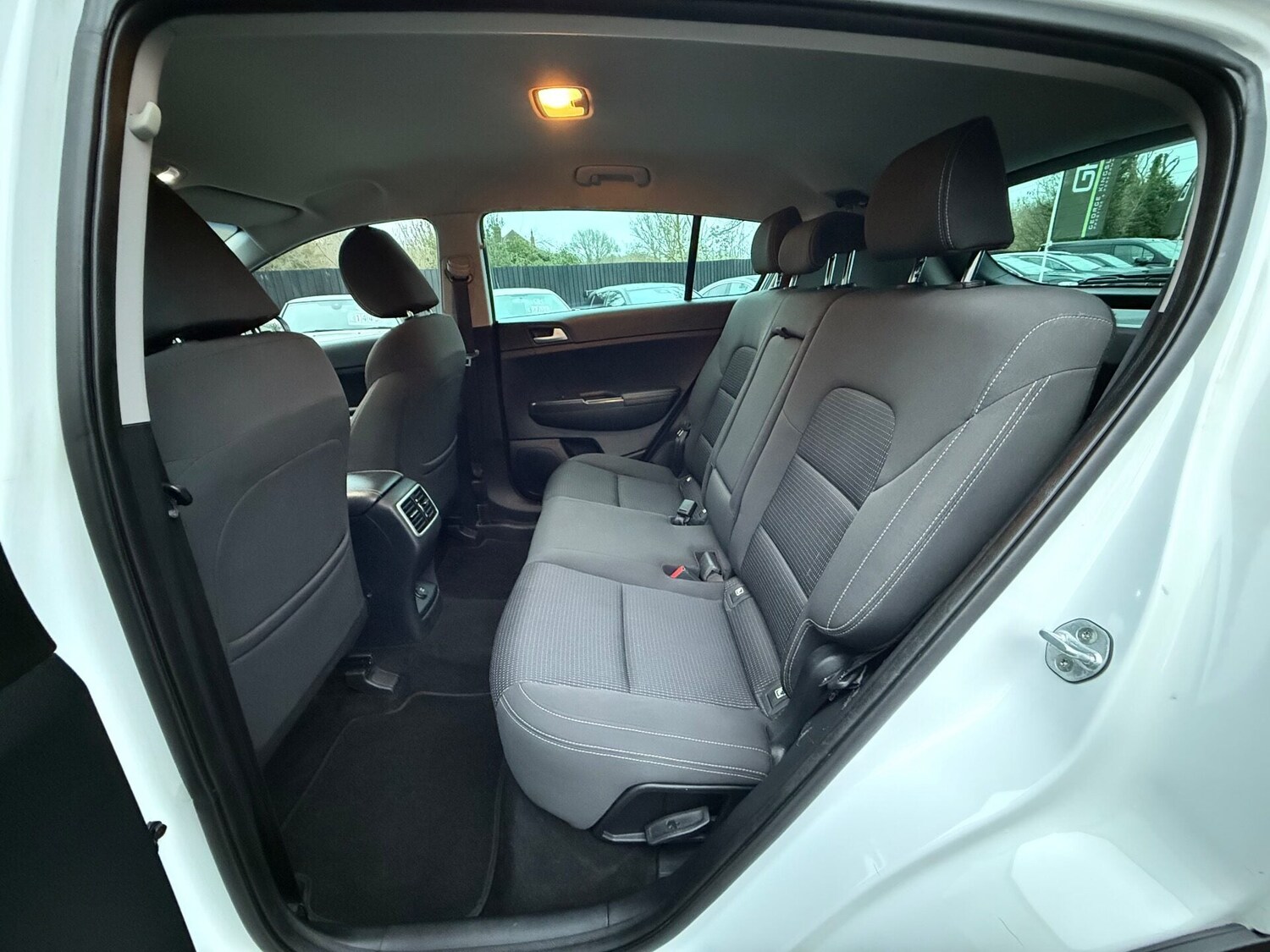 Used Kia Sportage 2018 for sale - 76972548: Photo 27