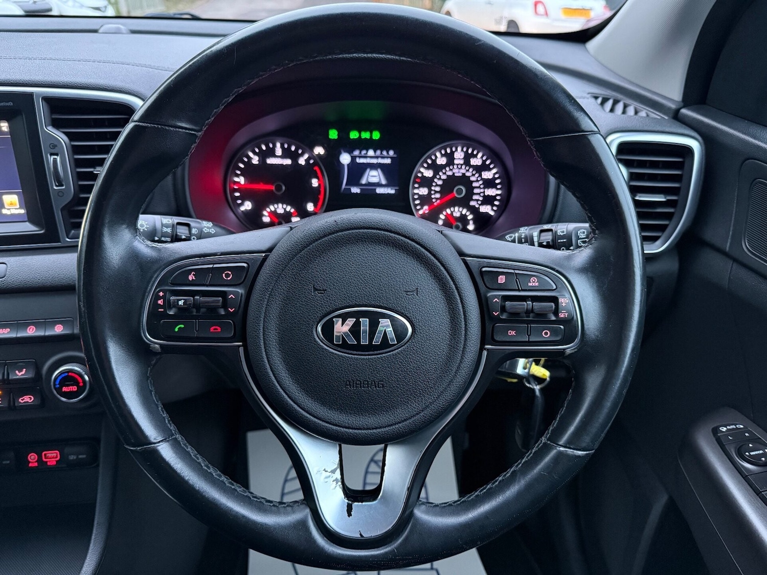 Used Kia Sportage 2018 for sale - 76972548: Photo 8