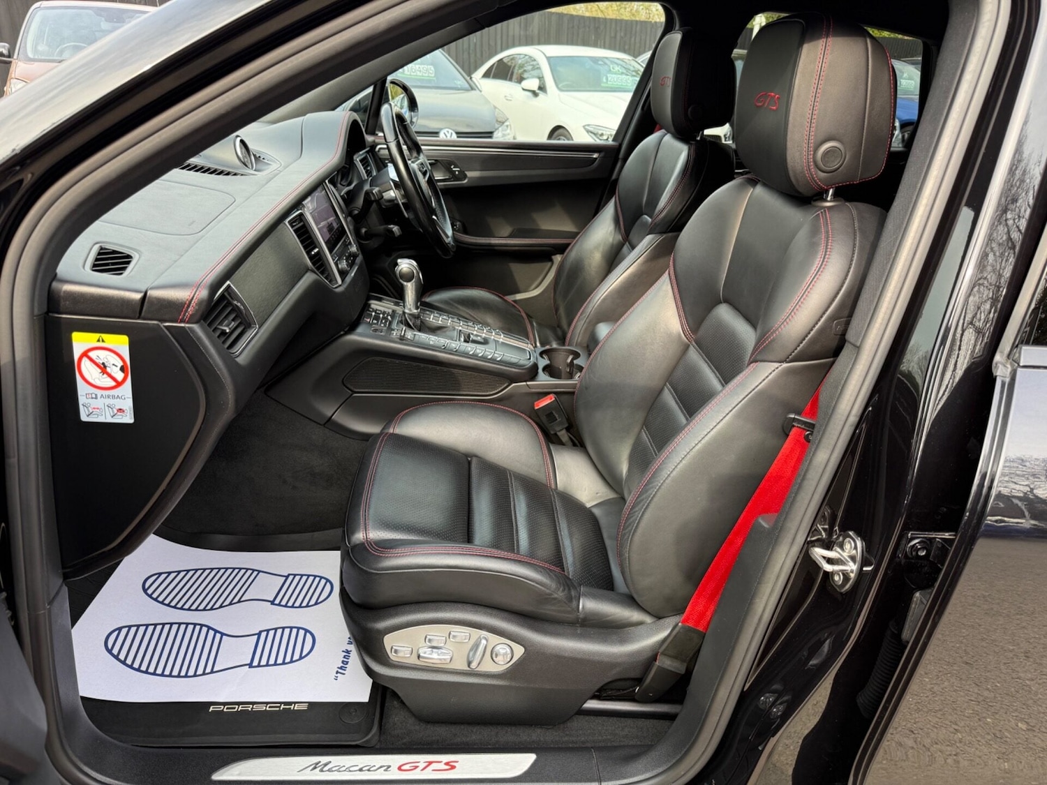 Used Porsche Macan 2016 for sale - 78025553: Photo 14