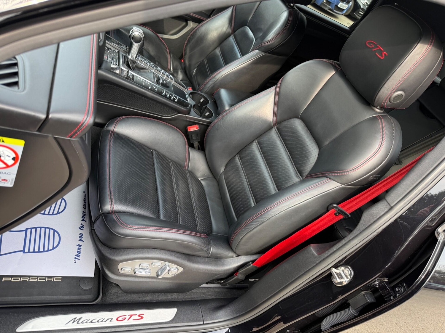 Used Porsche Macan 2016 for sale - 78025553: Photo 15