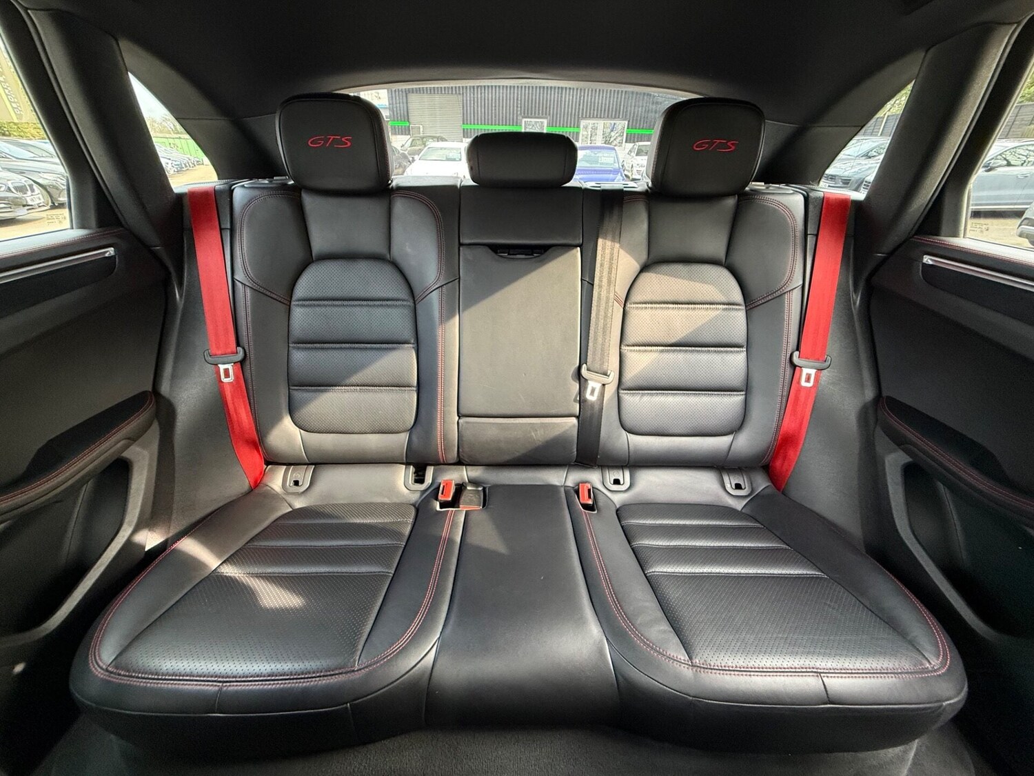 Used Porsche Macan 2016 for sale - 78025553: Photo 24