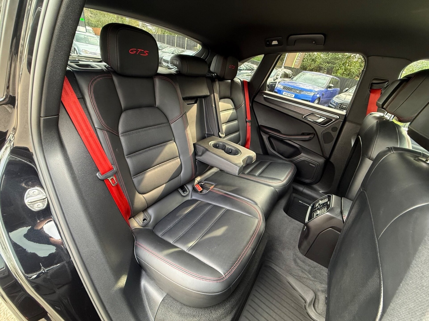 Used Porsche Macan 2016 for sale - 78025553: Photo 26