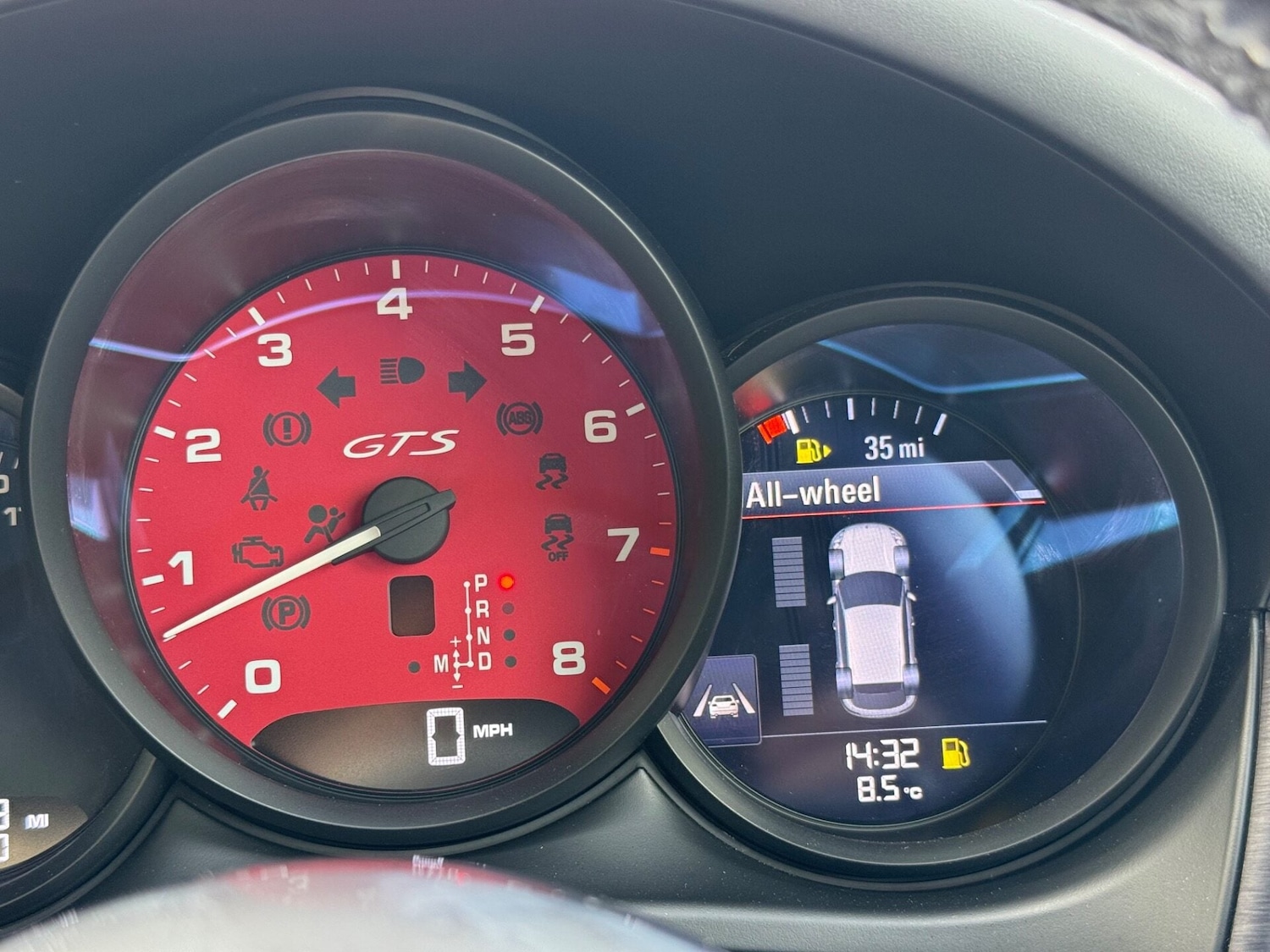 Used Porsche Macan 2016 for sale - 78025553: Photo 38