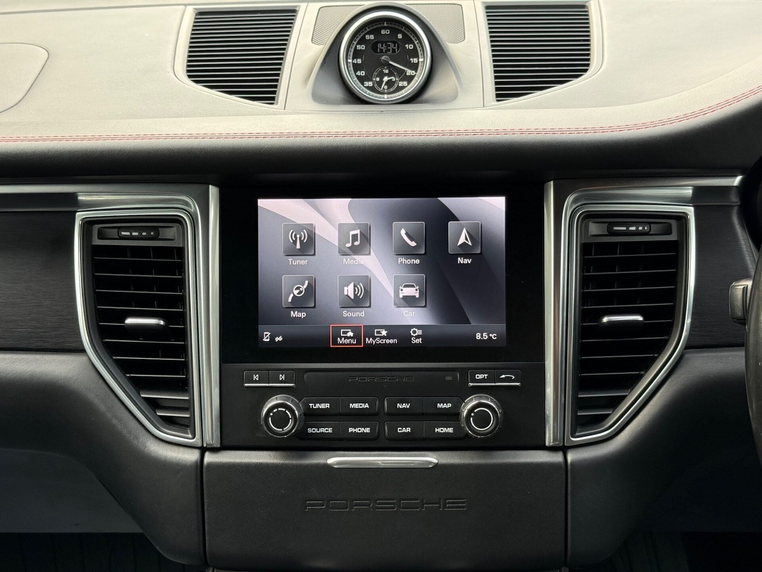 Used Porsche Macan 2016 for sale - 78025553: Photo 40