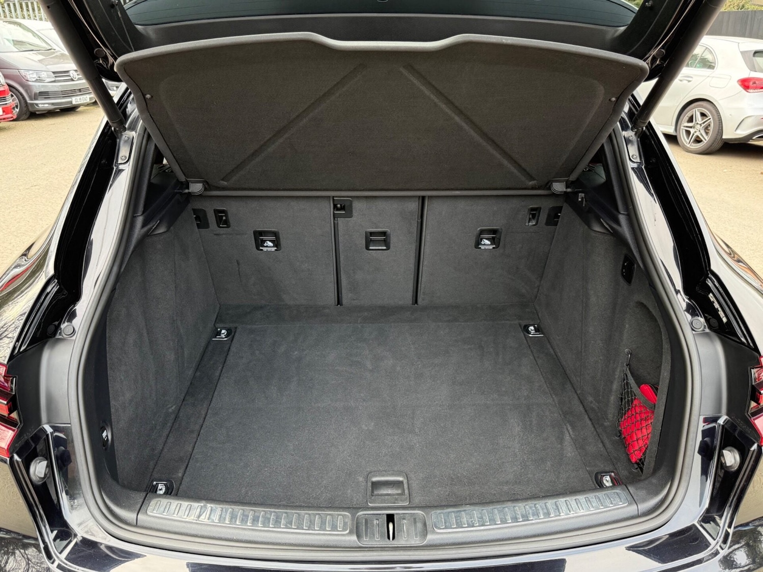 Used Porsche Macan 2016 for sale - 78025553: Photo 50