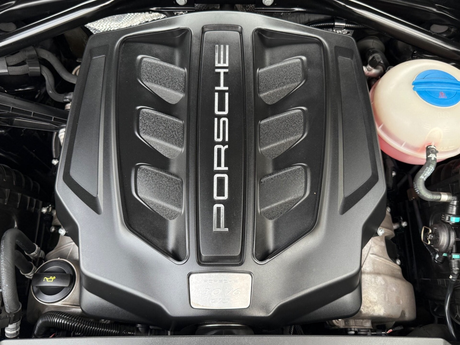 Used Porsche Macan 2016 for sale - 78025553: Photo 60