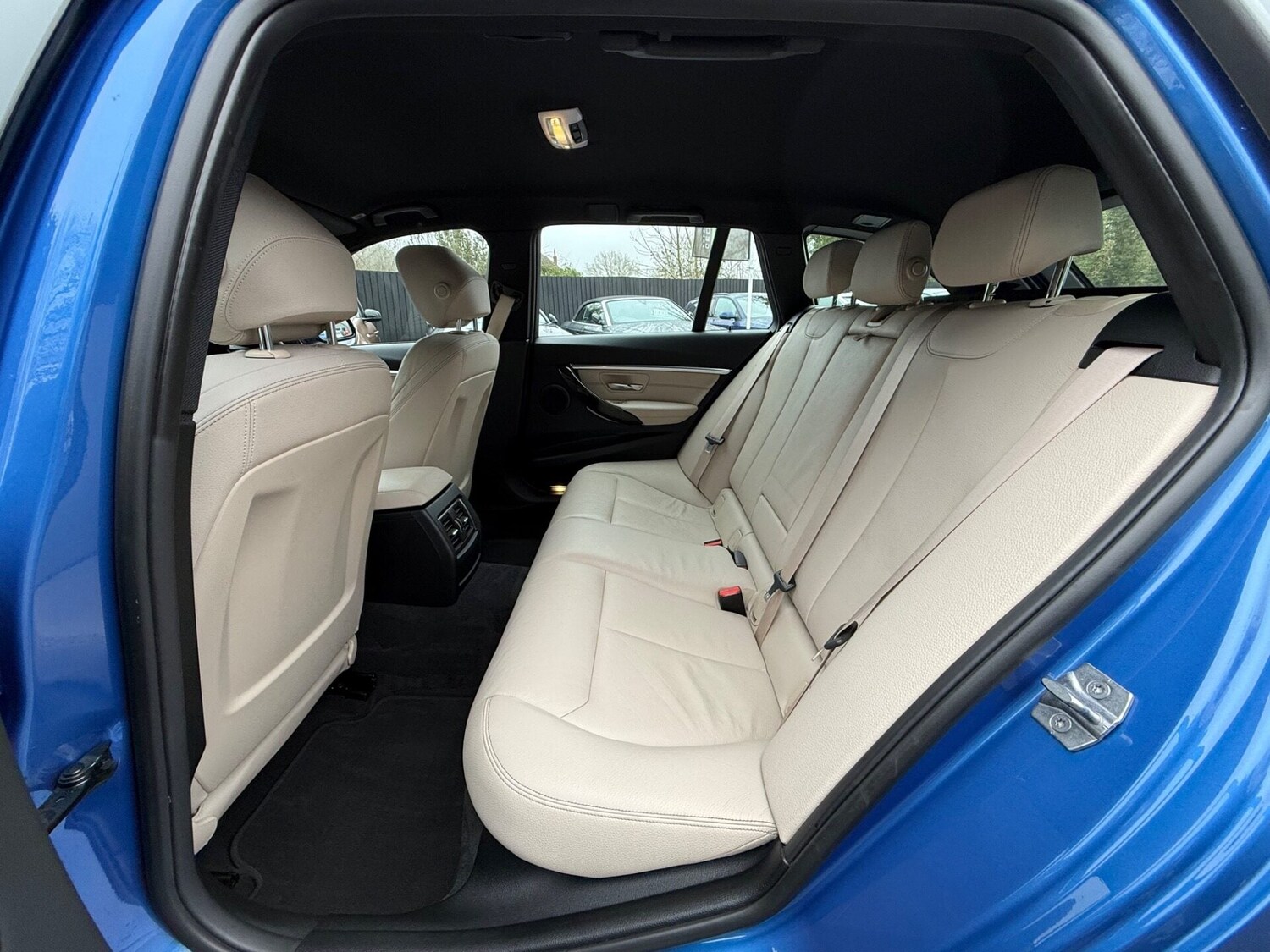 Used BMW 3 Series 2018 for sale - 77528228: Photo 25