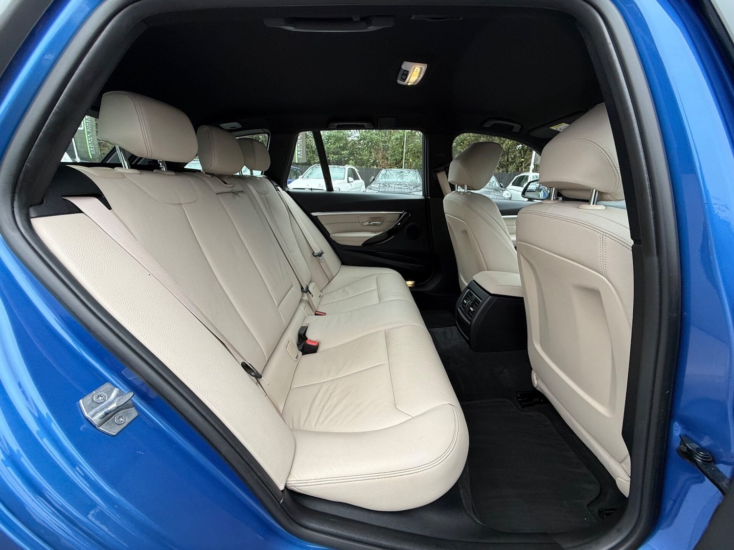 Used BMW 3 Series 2018 for sale - 77528228: Photo 28