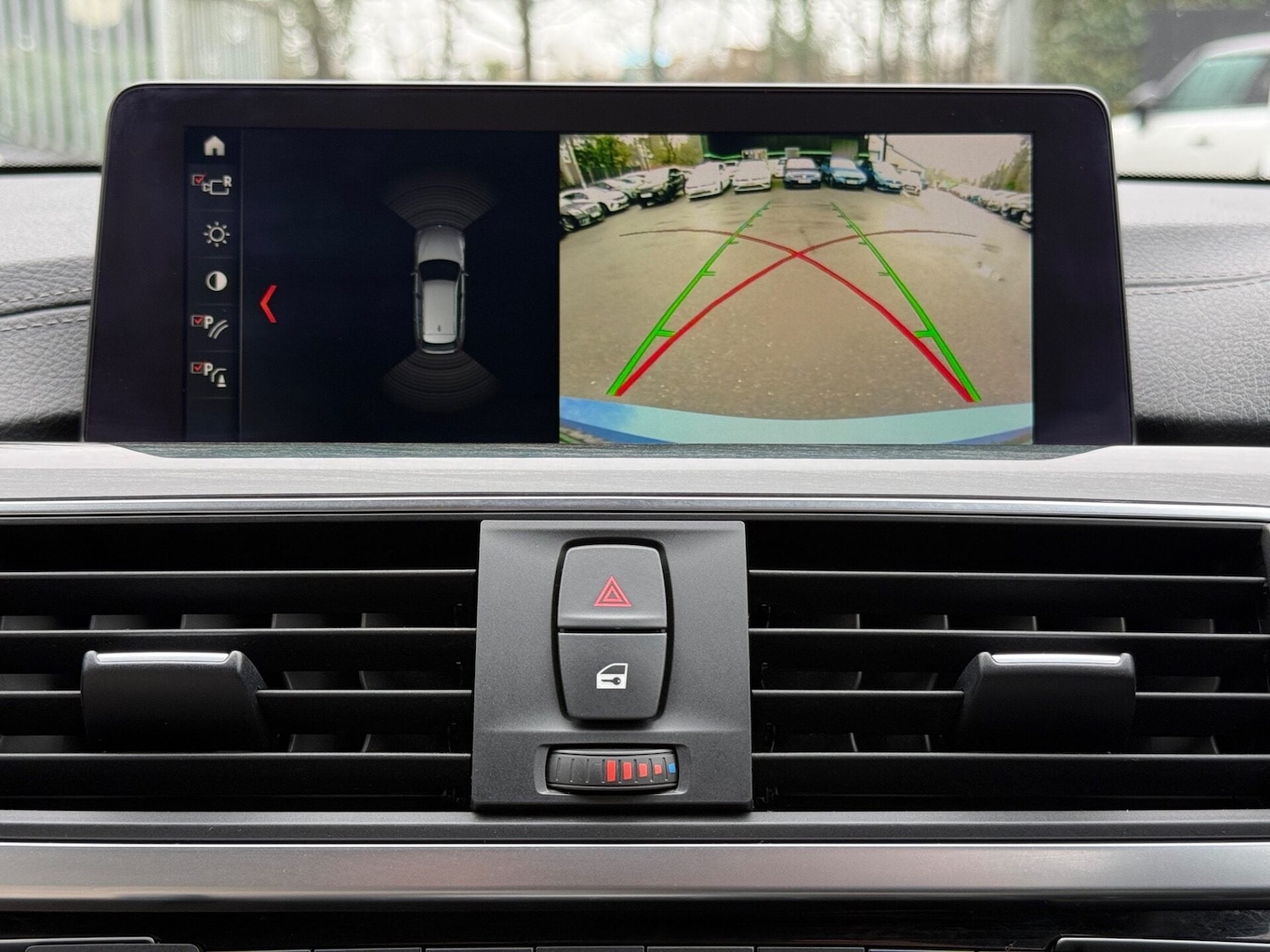 Used BMW 3 Series 2018 for sale - 77528228: Photo 9