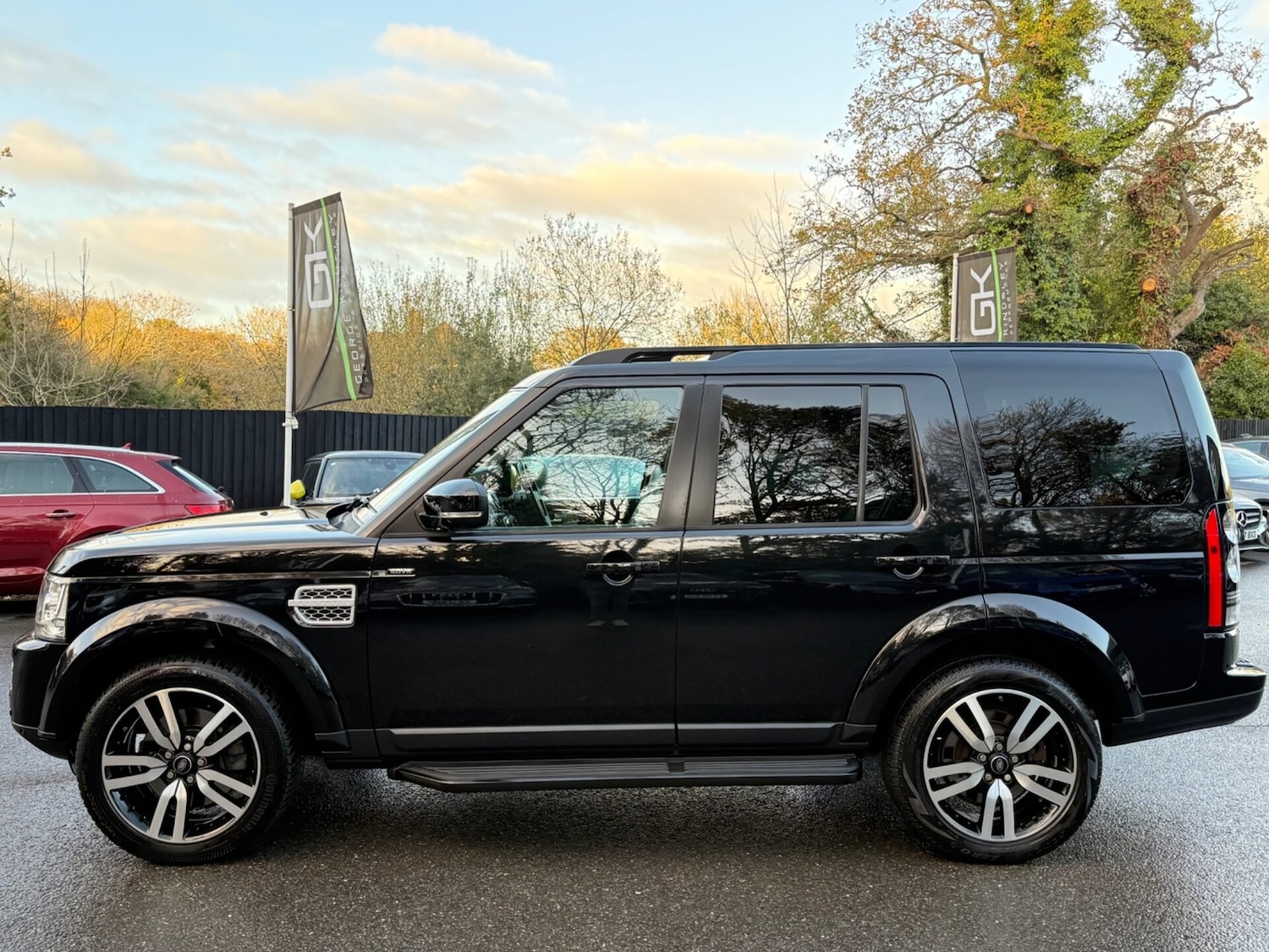 Used Land Rover Discovery 2015 for sale - 76611247: Photo 10