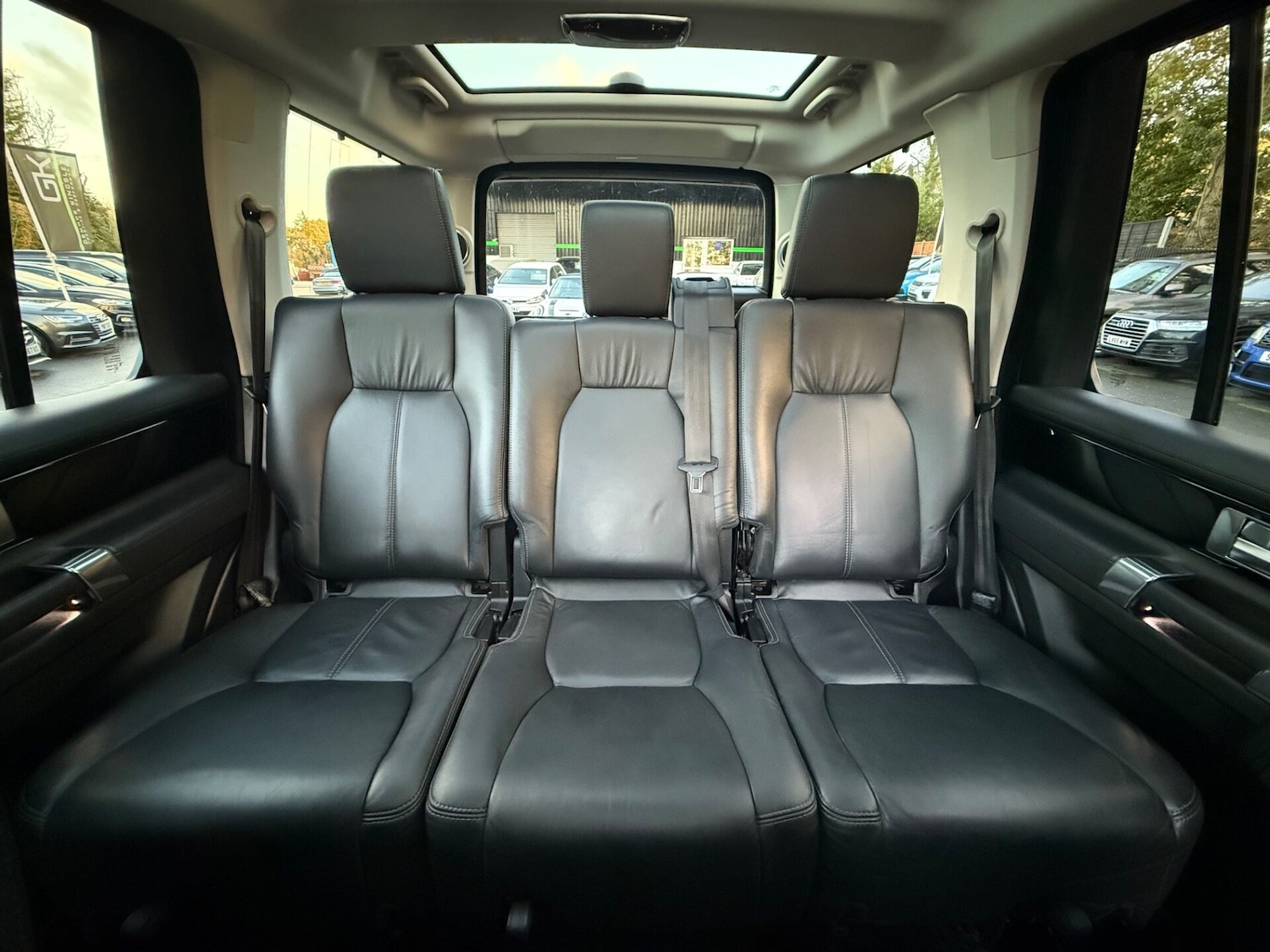 Used Land Rover Discovery 2015 for sale - 76611247: Photo 16