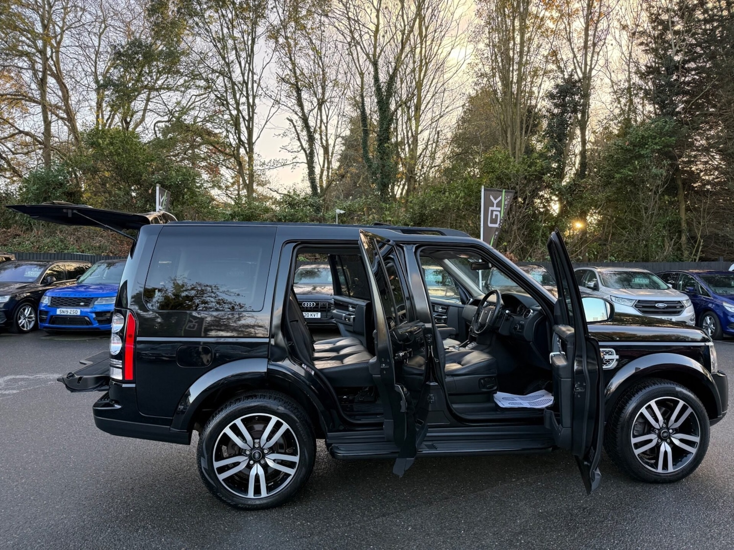 Used Land Rover Discovery 2015 for sale - 76611247: Photo 20