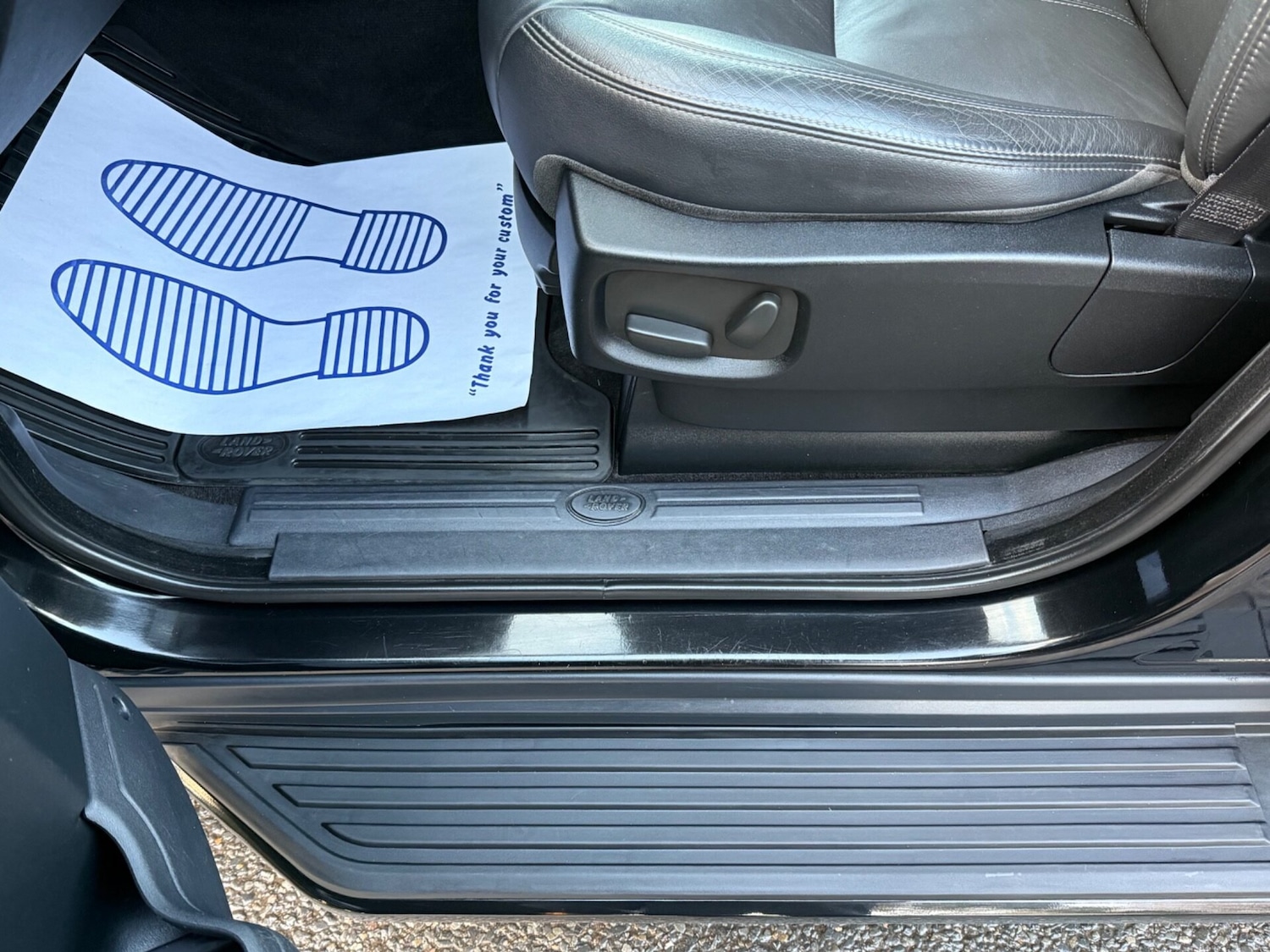 Used Land Rover Discovery 2015 for sale - 76611247: Photo 29