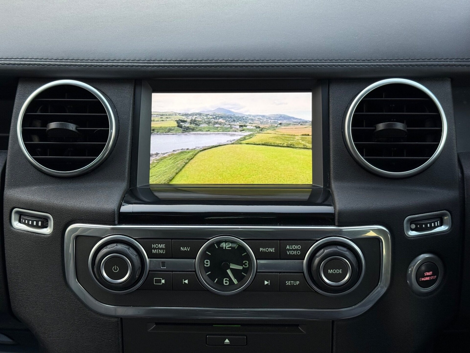 Used Land Rover Discovery 2015 for sale - 76611247: Photo 48