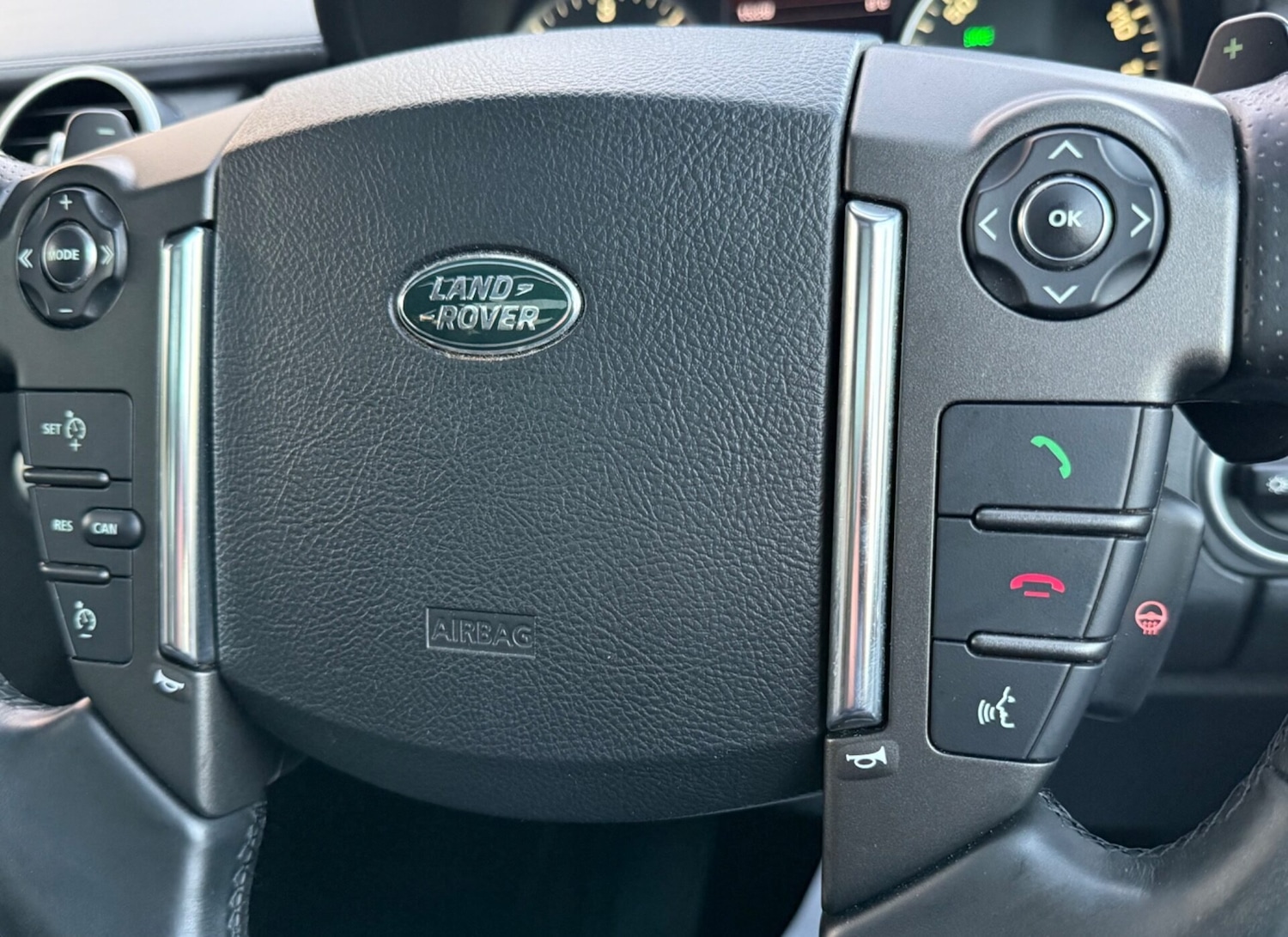 Used Land Rover Discovery 2015 for sale - 76611247: Photo 57