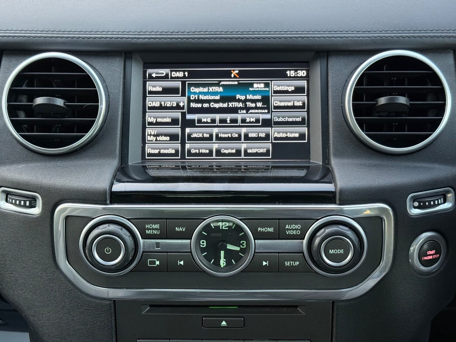 Used Land Rover Discovery 2015 for sale - 76611247: Photo 60