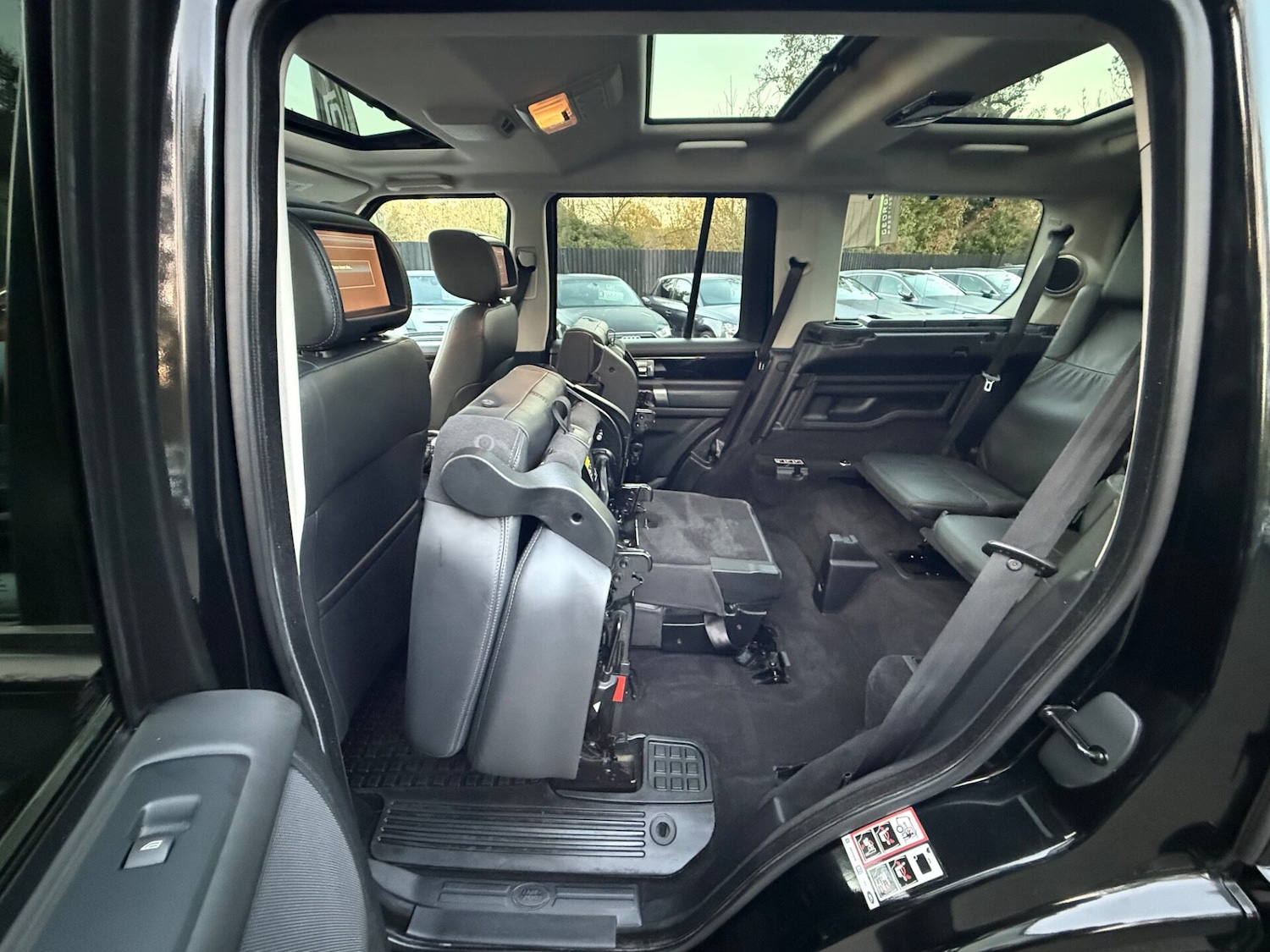 Used Land Rover Discovery 2015 for sale - 76611247: Photo 64