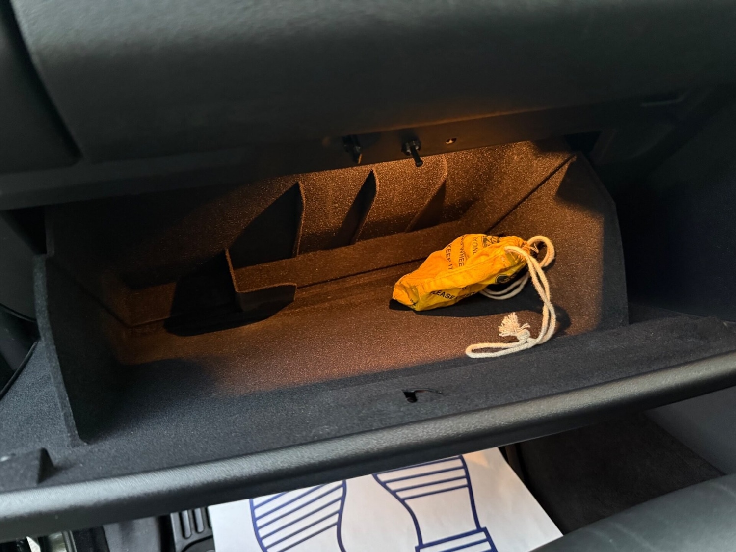 Used Land Rover Discovery 2015 for sale - 76611247: Photo 65