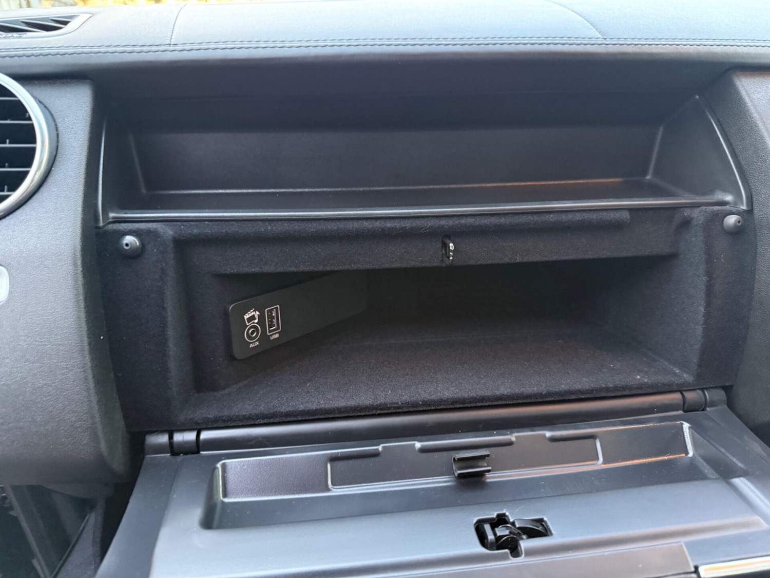 Used Land Rover Discovery 2015 for sale - 76611247: Photo 69