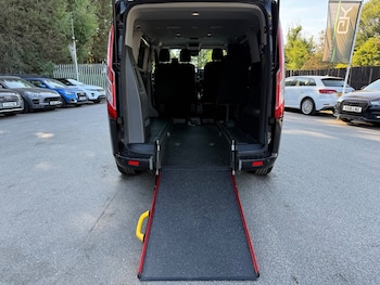 Used Ford Tourneo Custom 2019 for sale - 79494759: Photo