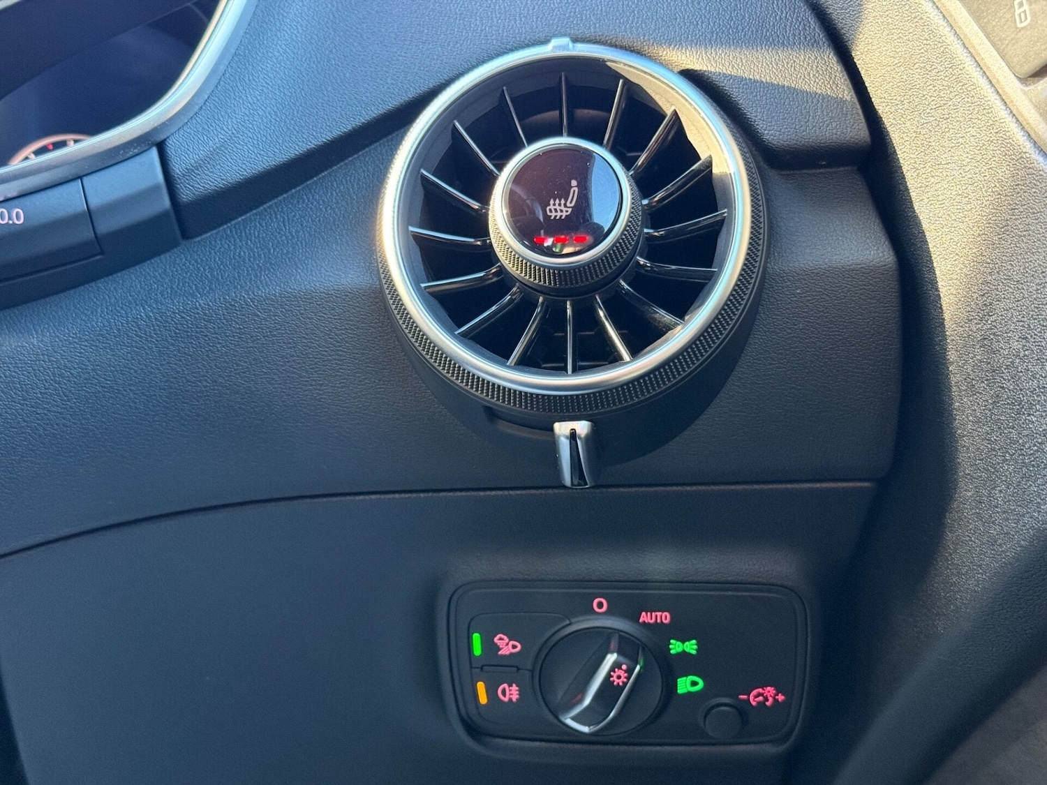 Used Audi TT 2015 for sale - 77335916: Photo 44