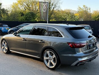 Used Audi A4 2021 for sale - 78353110: Photo