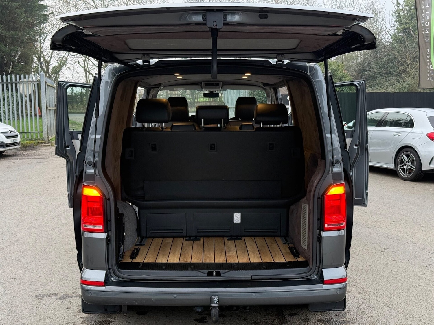 Used Volkswagen Transporter 2019 for sale - 77758829: Photo 16