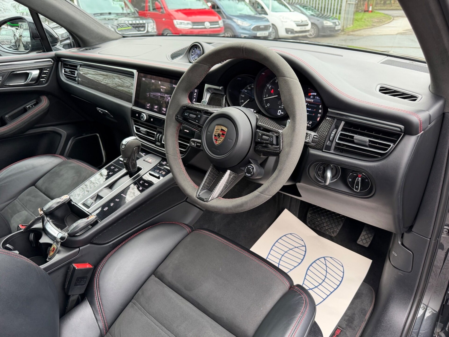 Used Porsche Macan 2023 for sale - 77630097: Photo 41