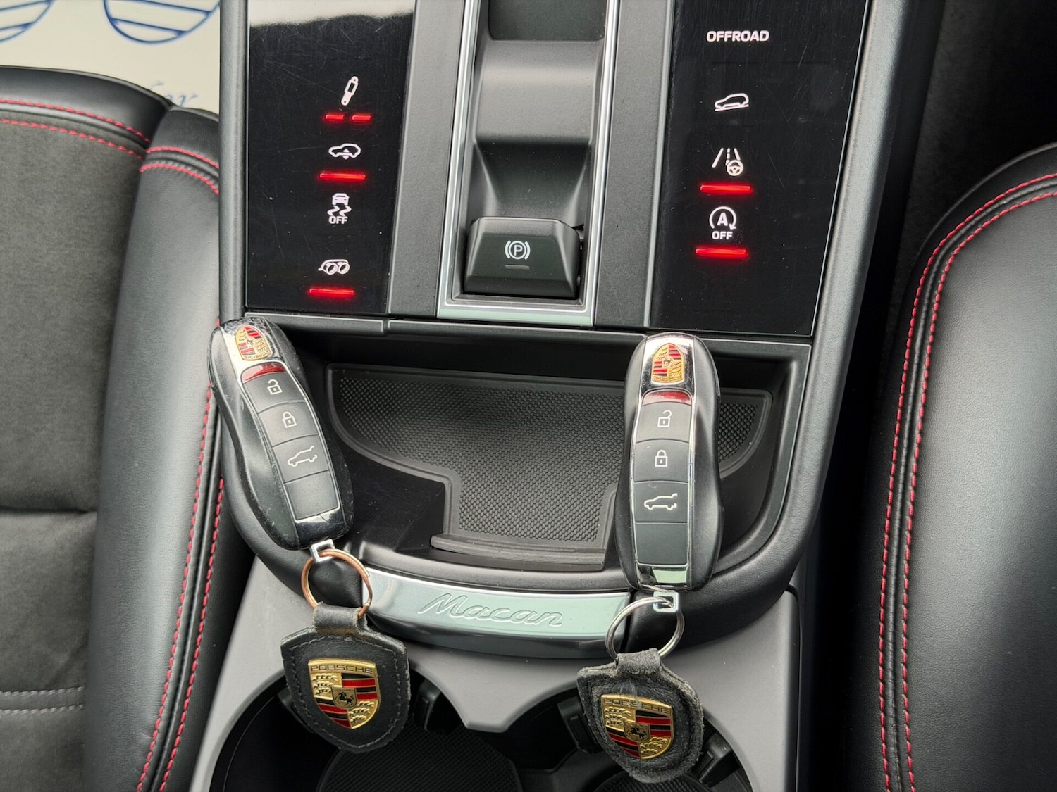 Used Porsche Macan 2023 for sale - 77630097: Photo 54