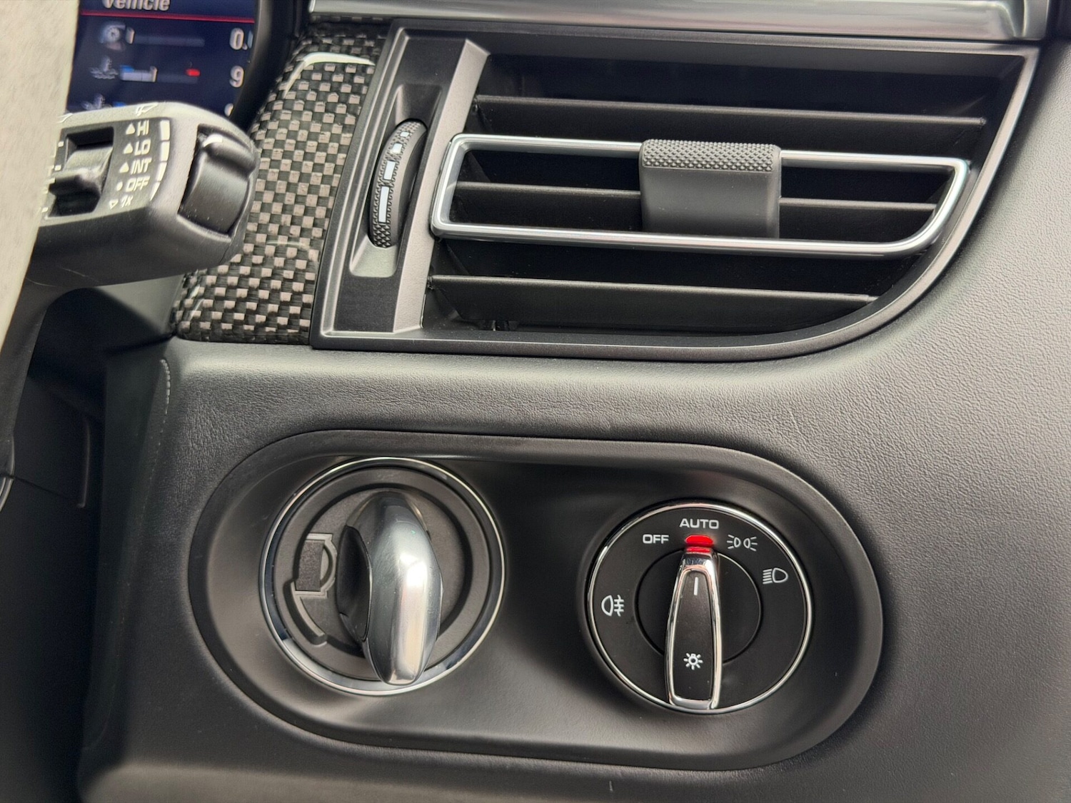 Used Porsche Macan 2023 for sale - 77630097: Photo 62