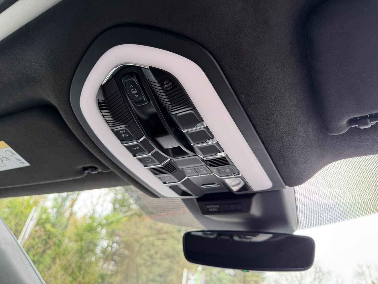 Used Porsche Macan 2023 for sale - 77630097: Photo 63