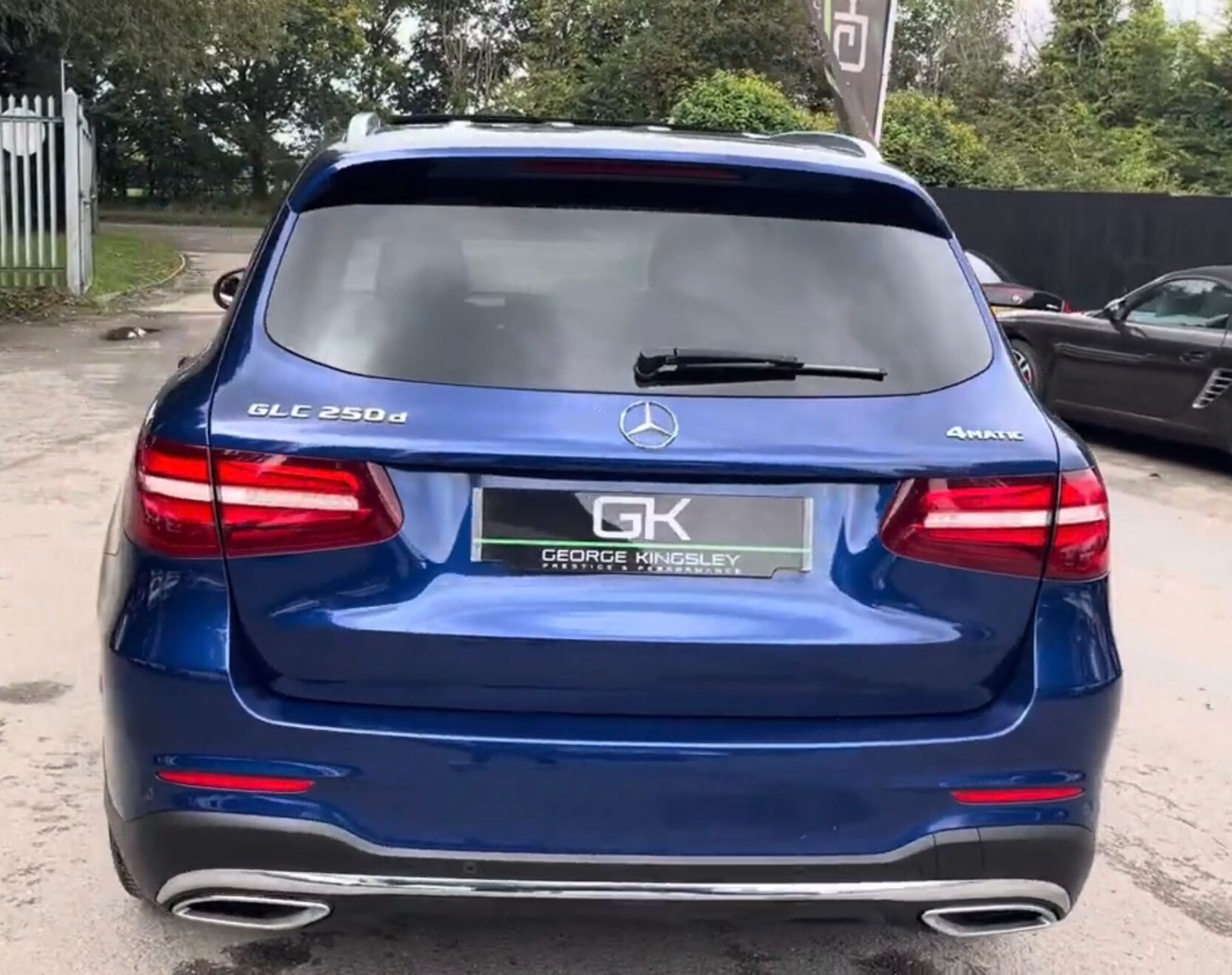 Used Mercedes-Benz GLC 2017 for sale - 76588312: Photo 4