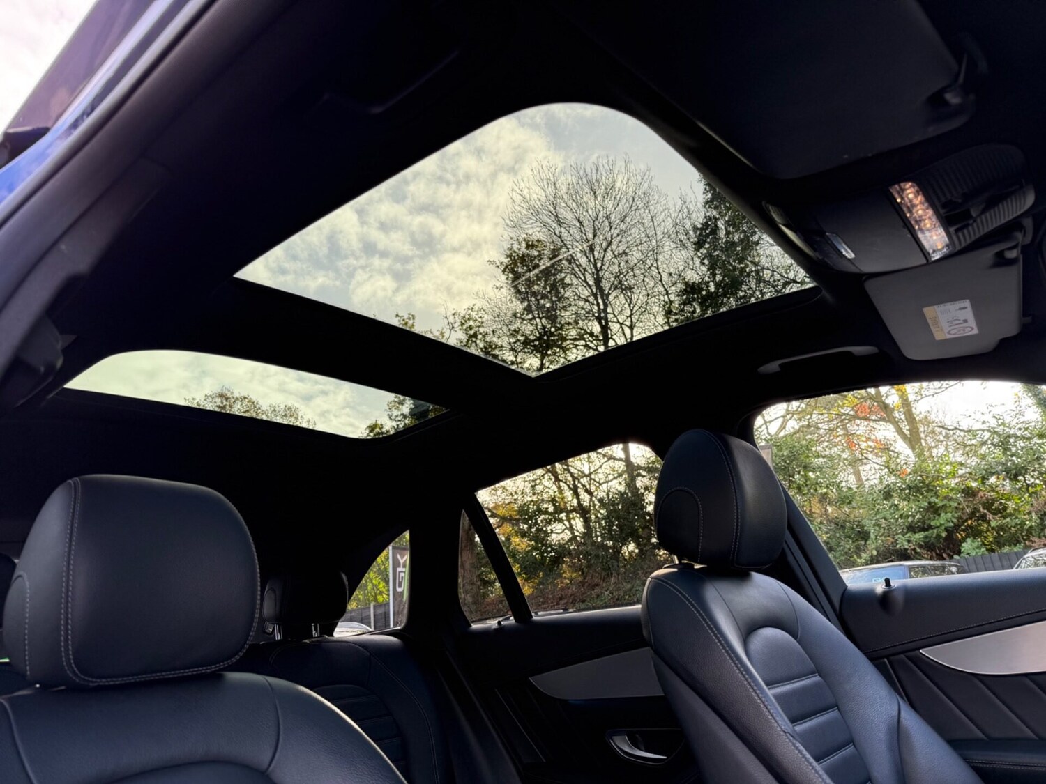 Used Mercedes-Benz GLC 2017 for sale - 76588312: Photo 50