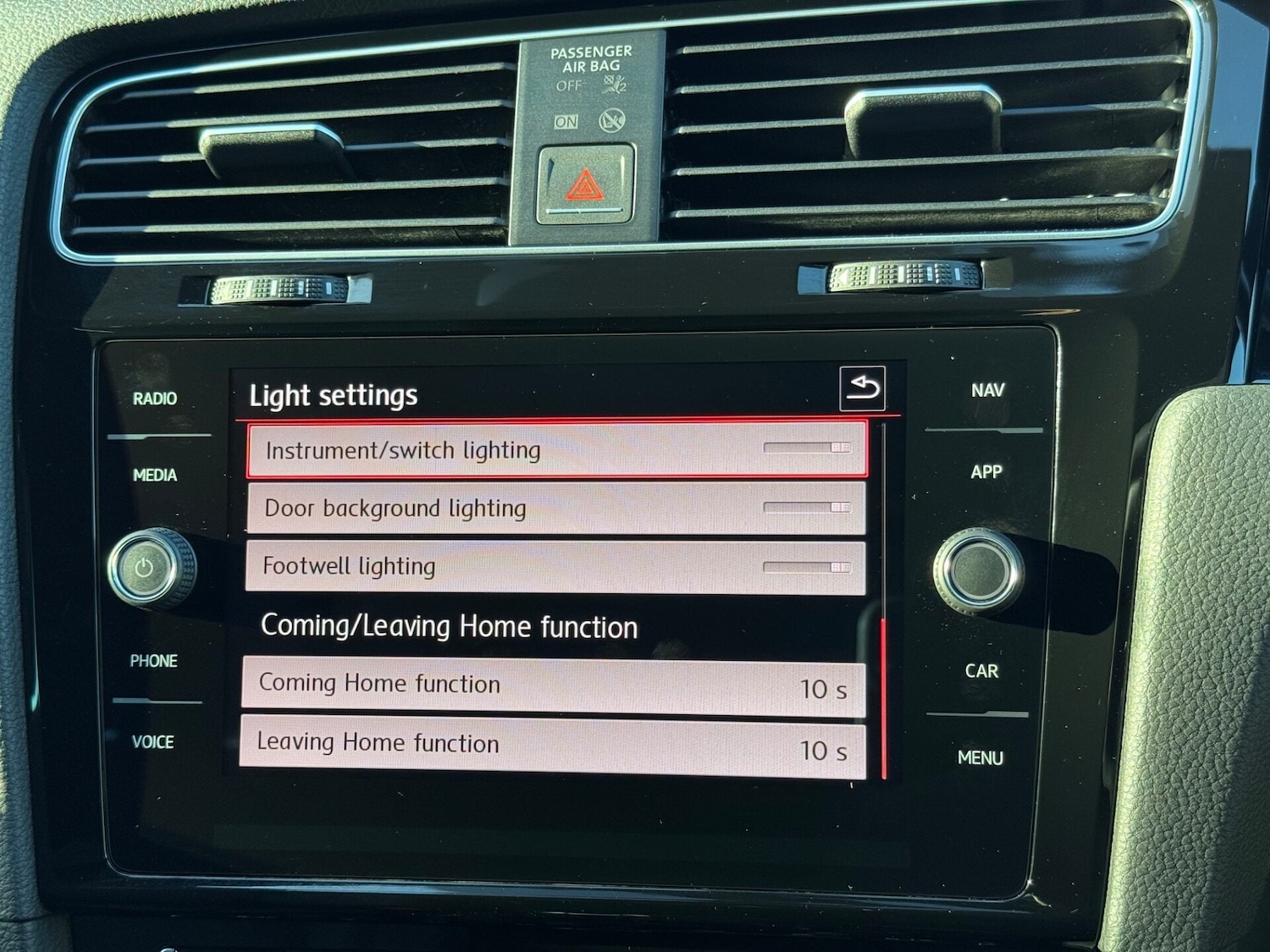 Used Volkswagen Golf 2017 for sale - 77104642: Photo 50