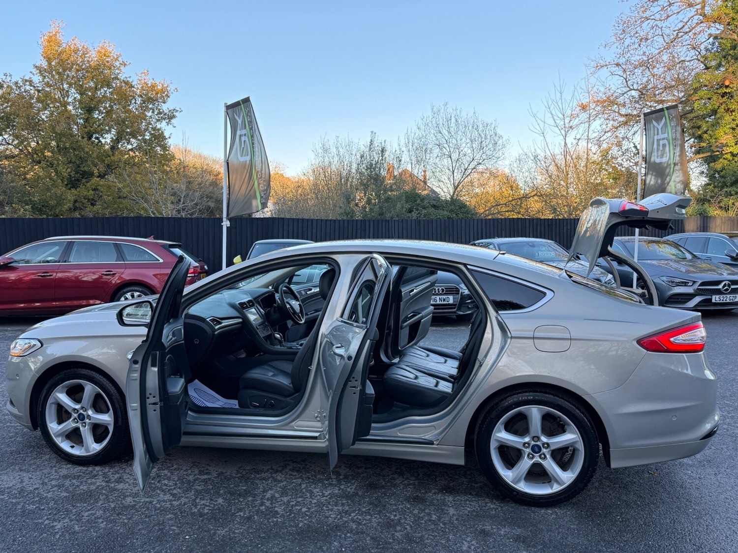 Used Ford Mondeo 2016 for sale - 76767670: Photo 19