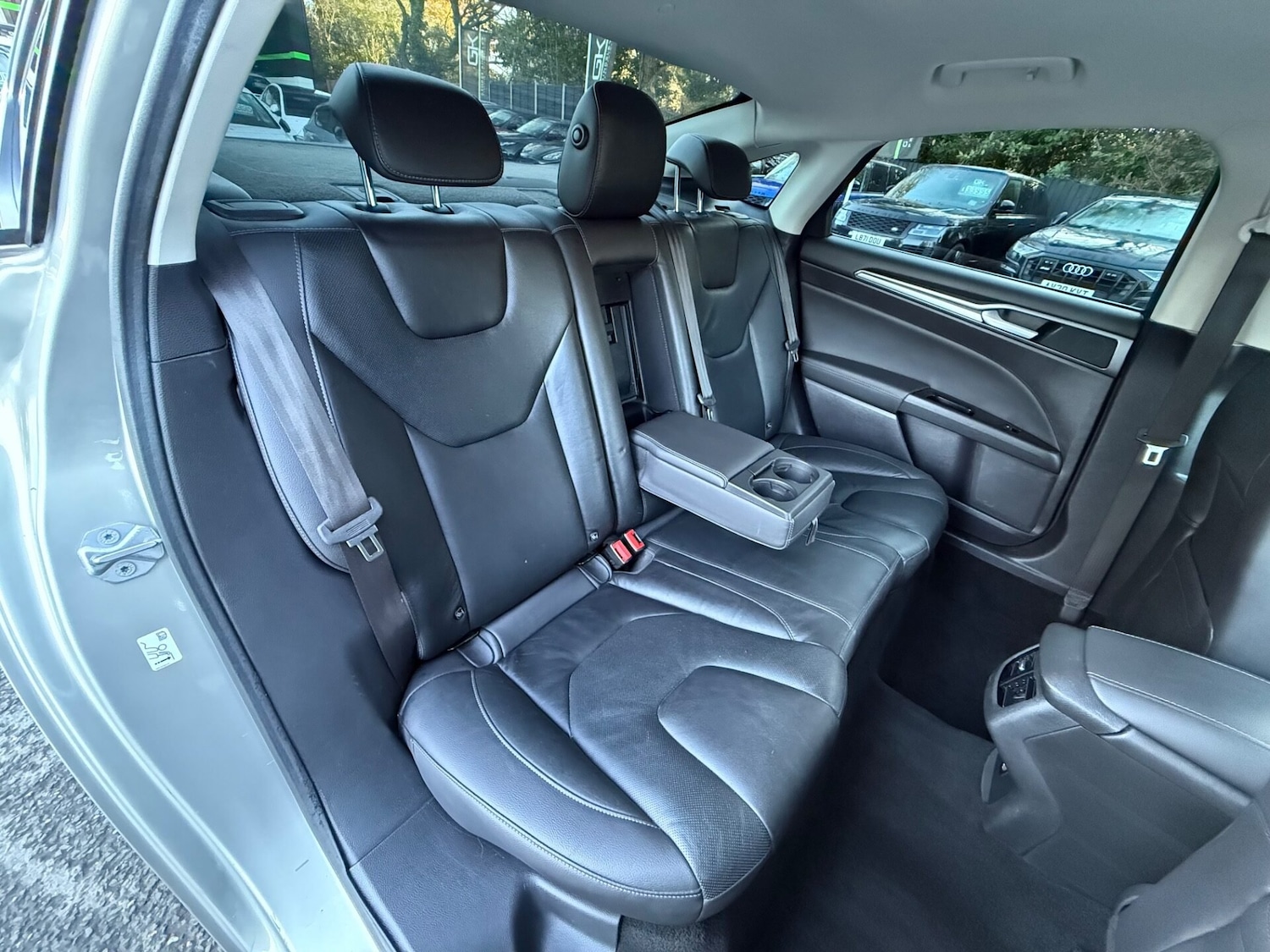 Used Ford Mondeo 2016 for sale - 76767670: Photo 28