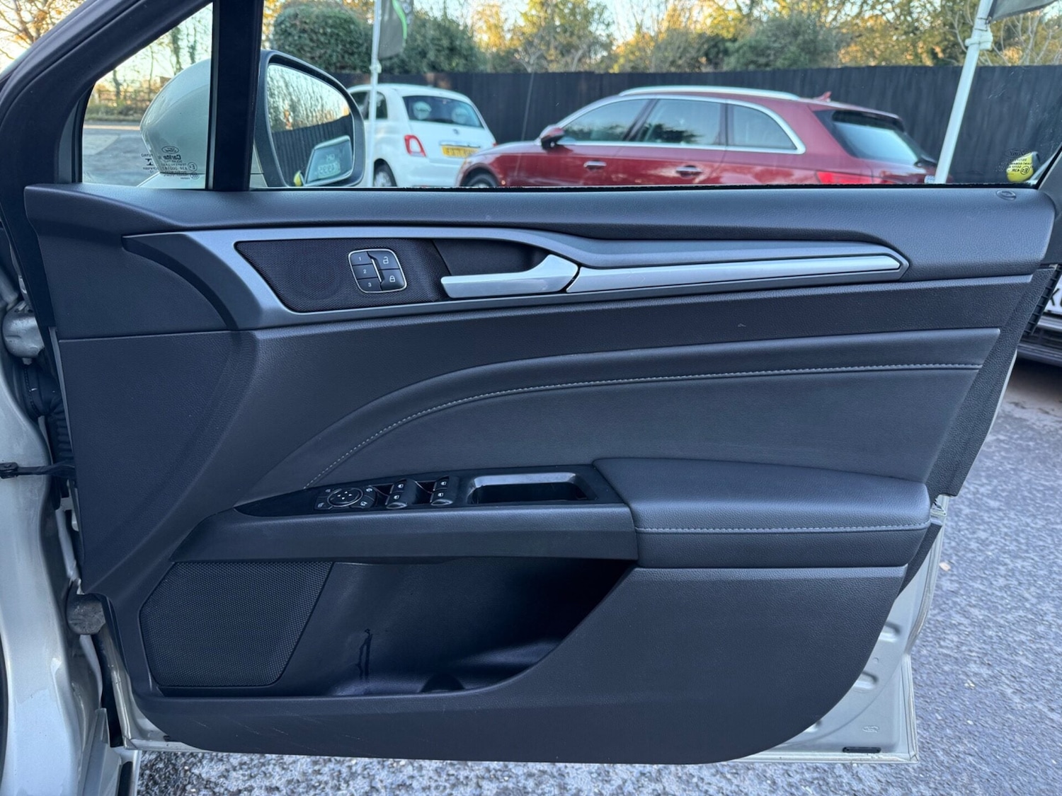 Used Ford Mondeo 2016 for sale - 76767670: Photo 31