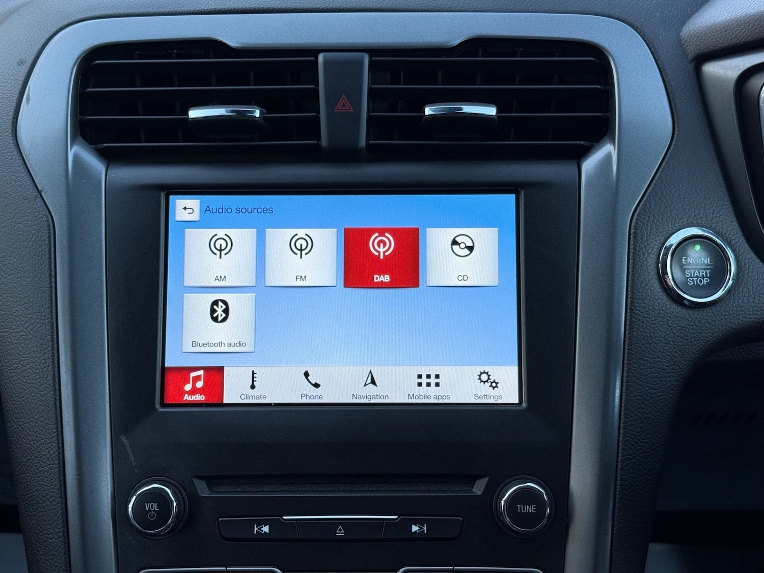 Used Ford Mondeo 2016 for sale - 76767670: Photo 39