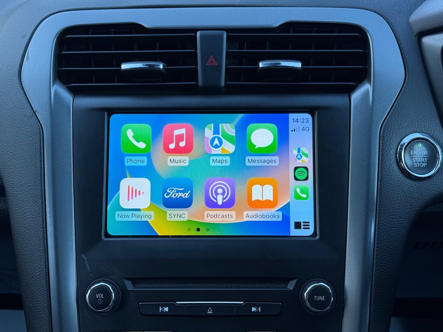 Used Ford Mondeo 2016 for sale - 76767670: Photo 4