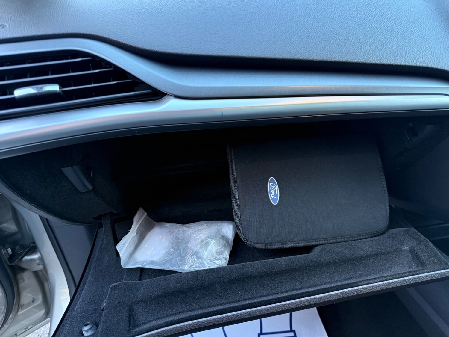 Used Ford Mondeo 2016 for sale - 76767670: Photo 48