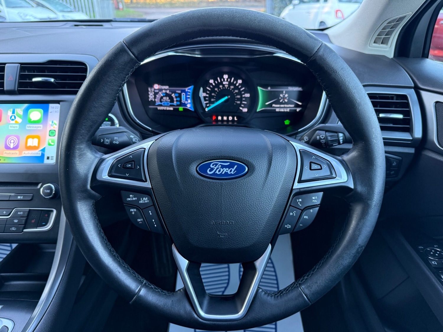 Used Ford Mondeo 2016 for sale - 76767670: Photo 7