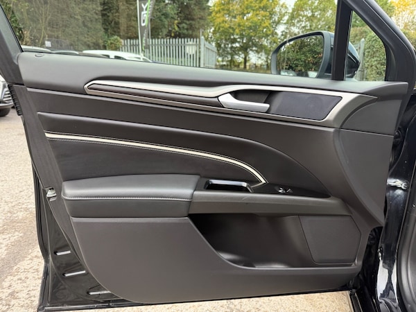 Used Ford Mondeo 2021 for sale - 76273622: Photo 24