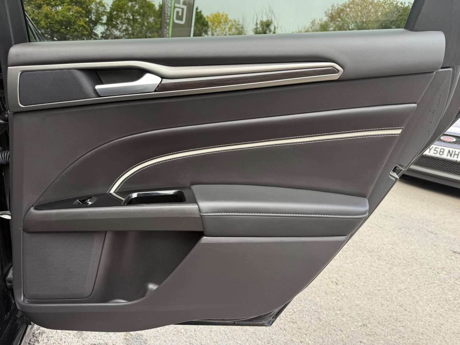 Used Ford Mondeo 2021 for sale - 76273622: Photo 32