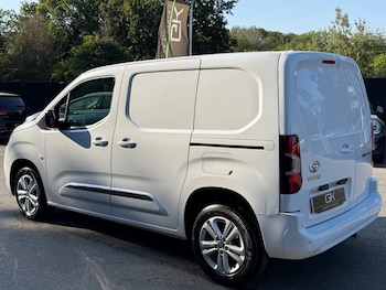 Used Toyota ProAce 2023 for sale - 79242750: Photo
