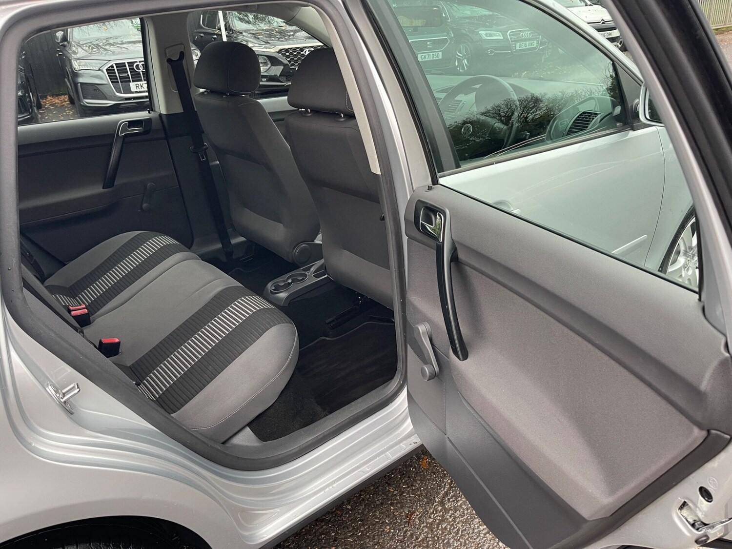 Used Volkswagen Polo 2008 for sale - 77365454: Photo 28