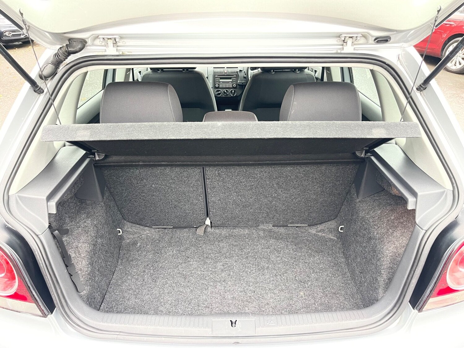 Used Volkswagen Polo 2008 for sale - 77365454: Photo 37